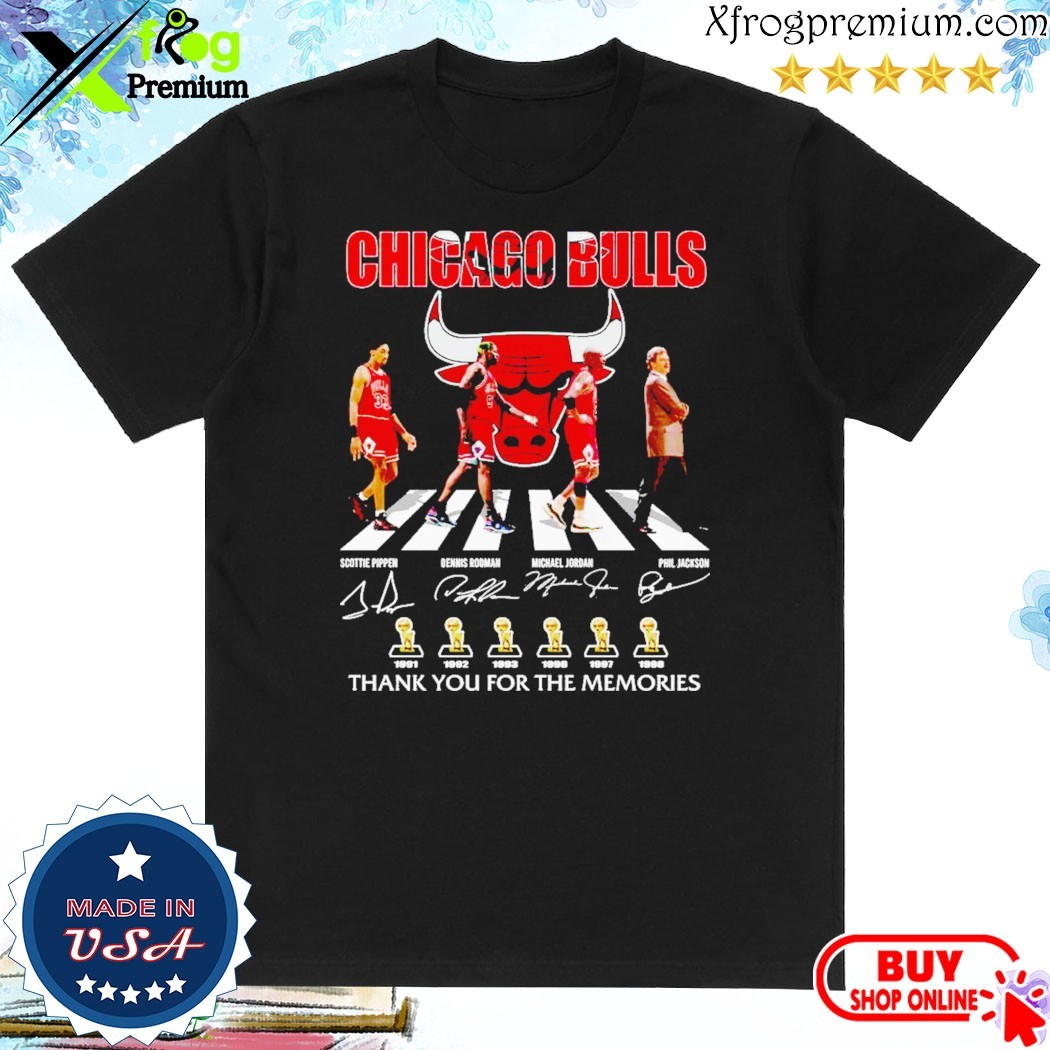 Official Chicago Bulls The Legends Forever Pippen Jordan Jackson Rooman T-Shirt